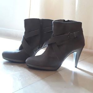 gray high heel boot